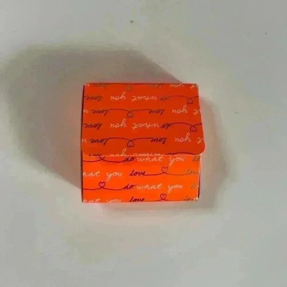 BNIB Stella and Dot Duchess Studs - Picture 9 of 11